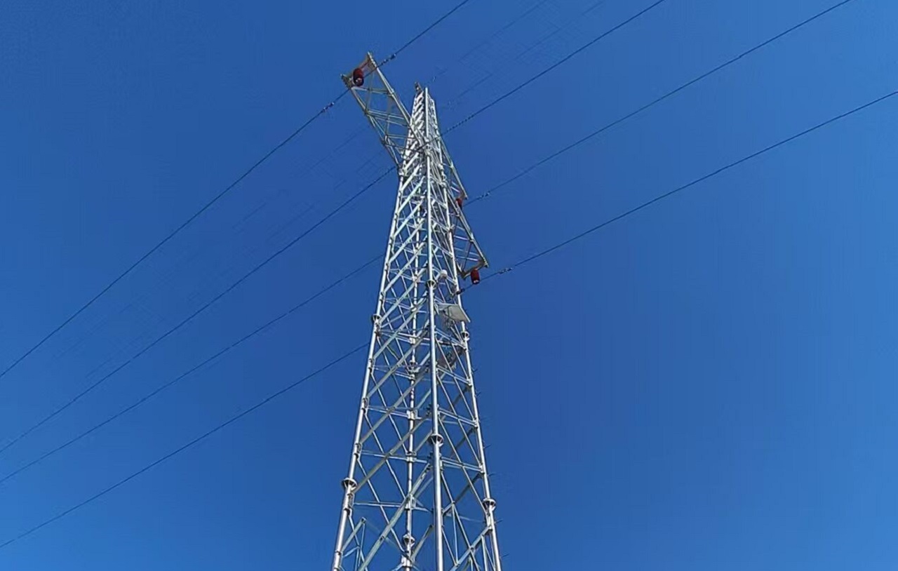 深圳特力康輸電線(xiàn)路微波覆冰在線(xiàn)監(jiān)測(cè)裝置